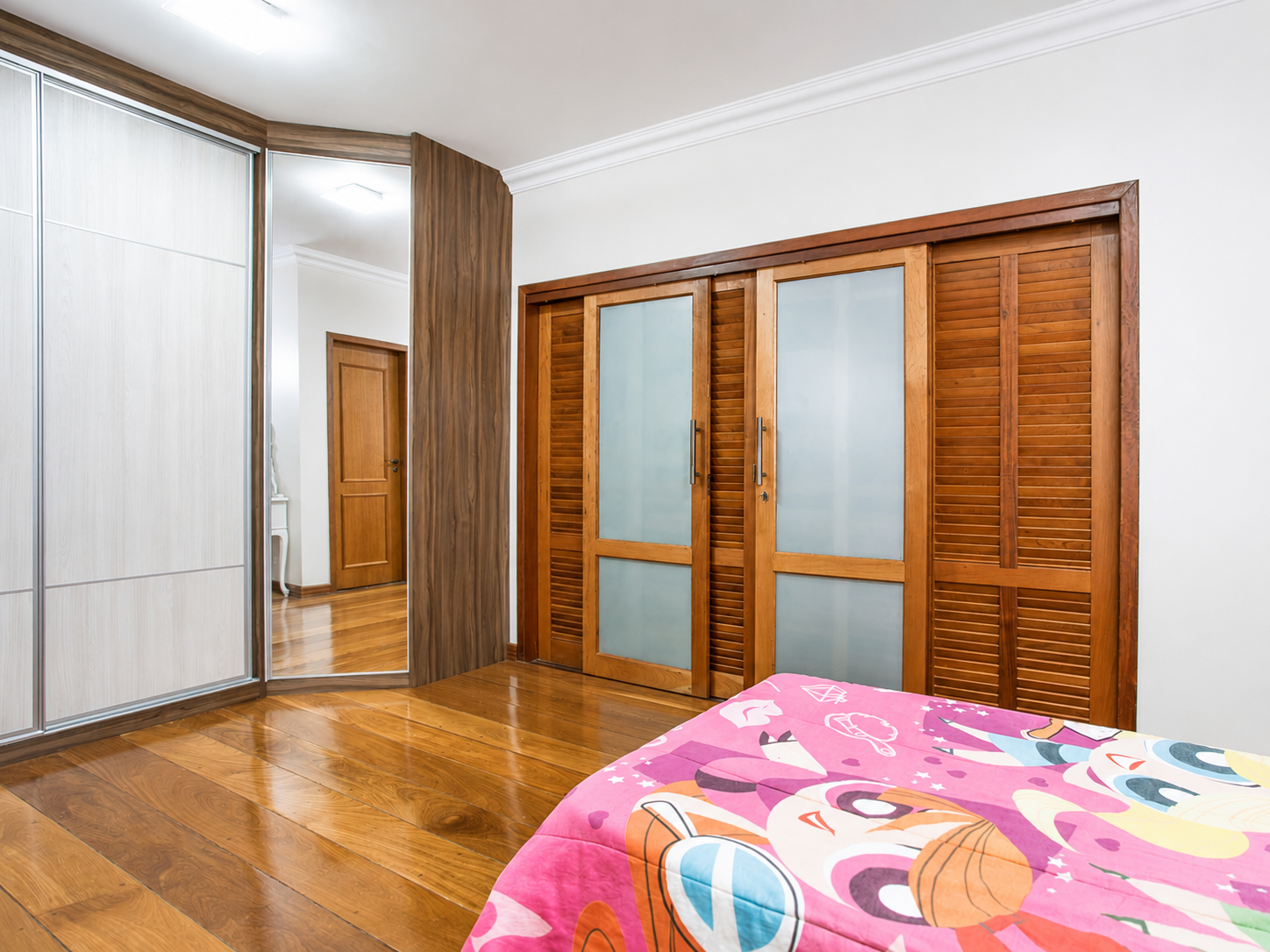 Residência com arcos plenos — Maringá PR